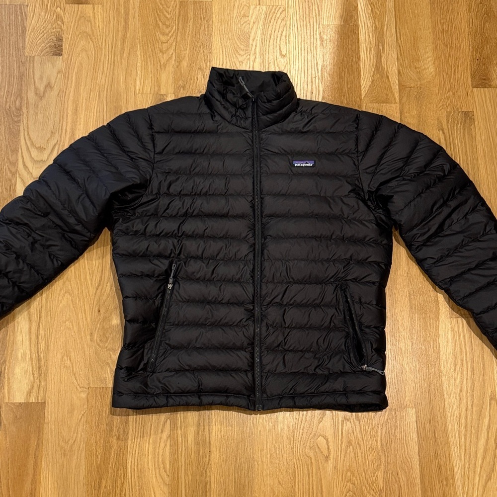Patagonia Men's Black Down Sweater